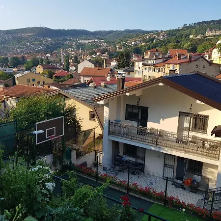 Silver Gate Apartment